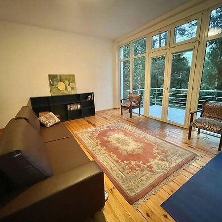 Beautiful Villa With Garden In Milanowek エクステリア 写真